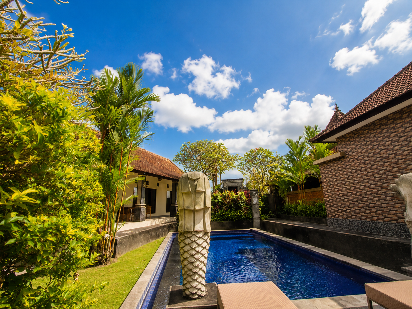 Hotel Lilis Cempaka Mas Photo 3